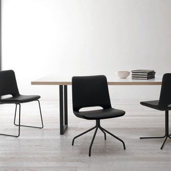 Amy open Italian chair